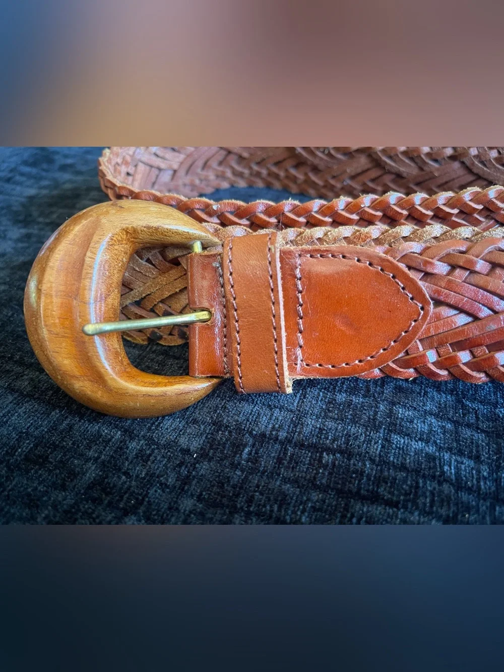 Woven Leather Women’s Belt in Cognac Carved wooden Buckle